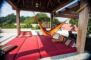Pop Villas, Luxury Boutique Pool Villas 코타오